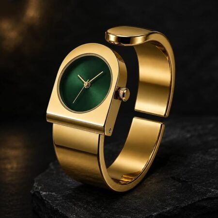 Elegant Gold-Tone Stainless Steel Women’s Watch – Green Dial